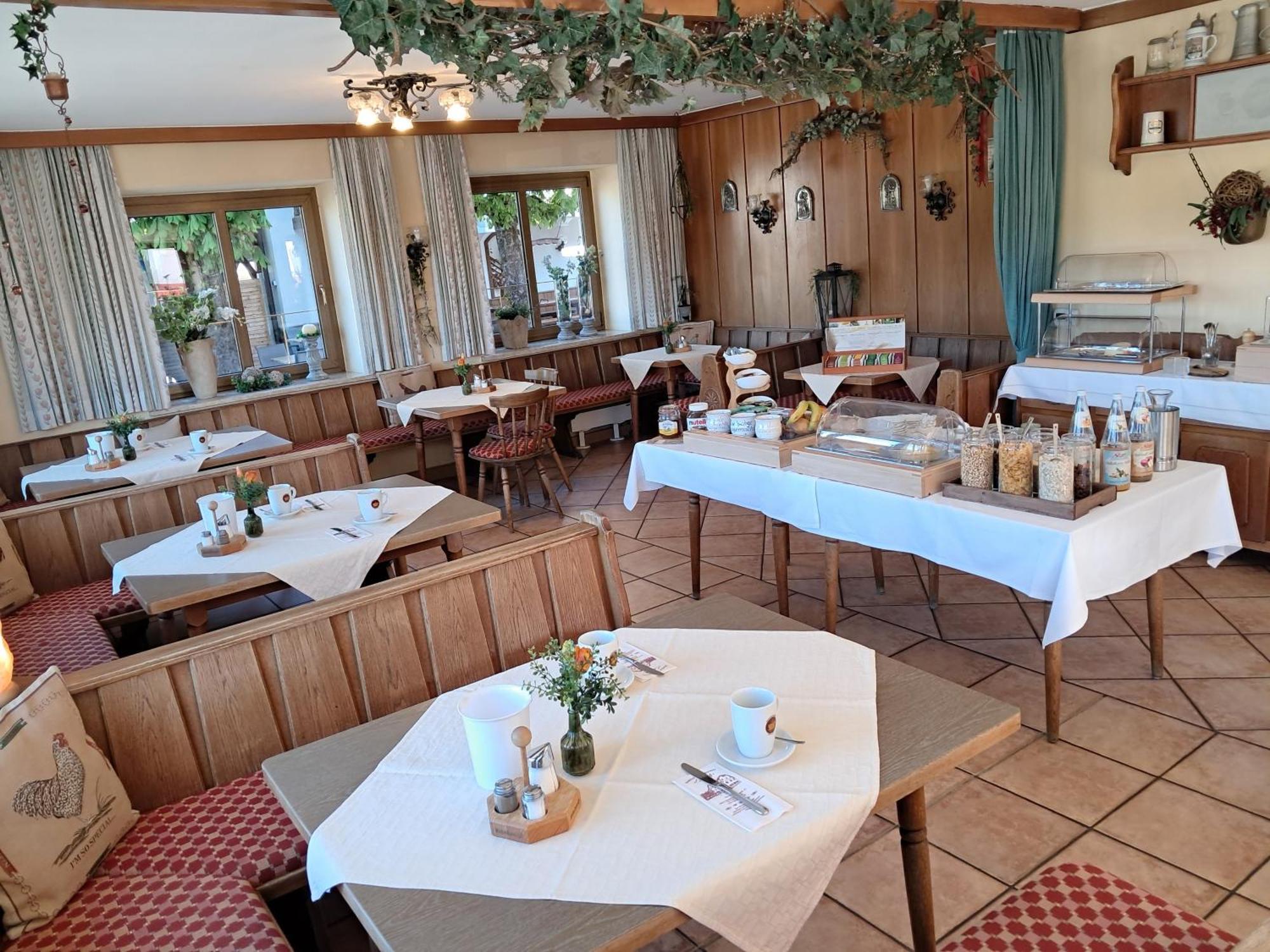 Hotel Garni Edelweiss Siegsdorf Esterno foto